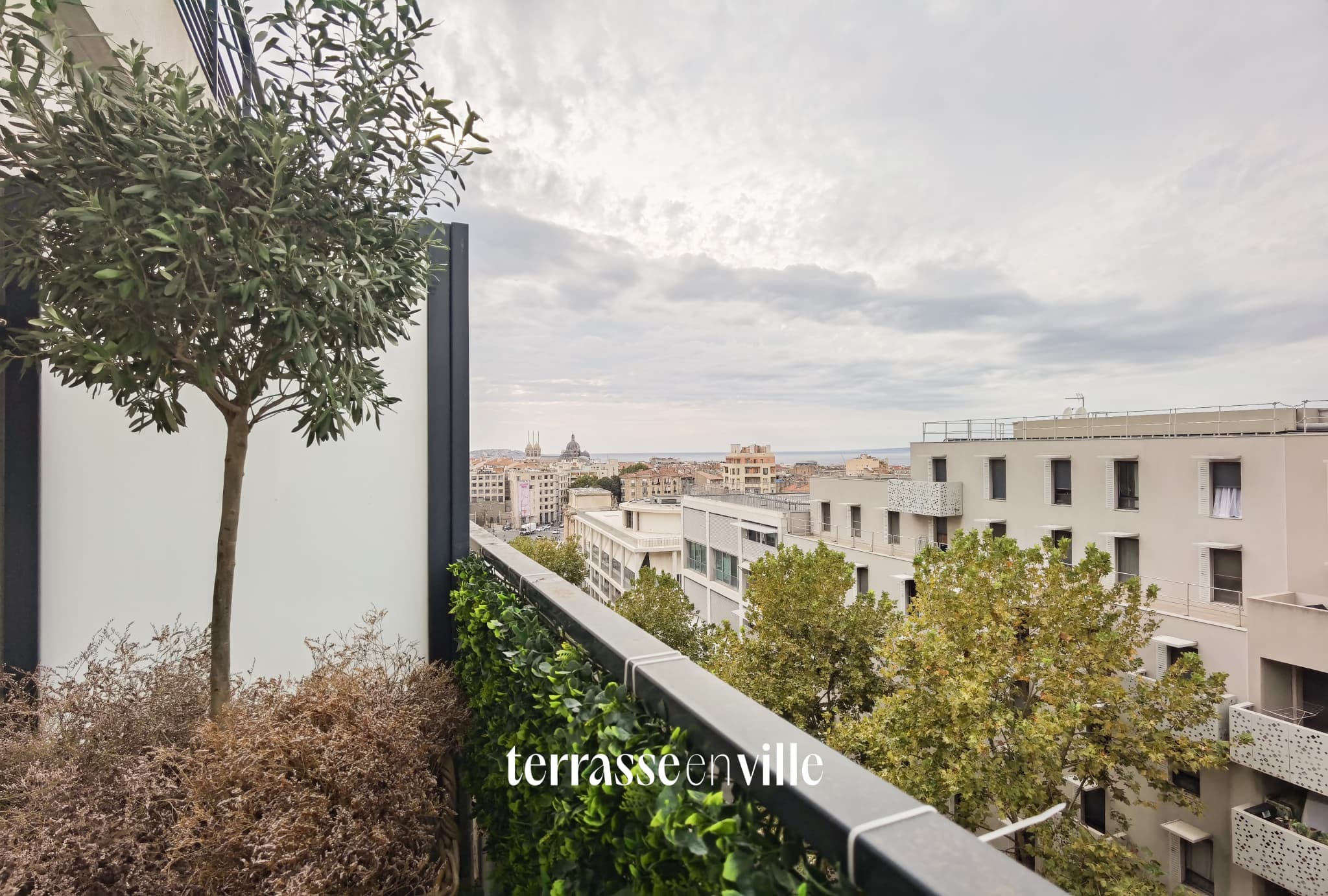 T2 neuf avec terrasse et vue dégagée - 3