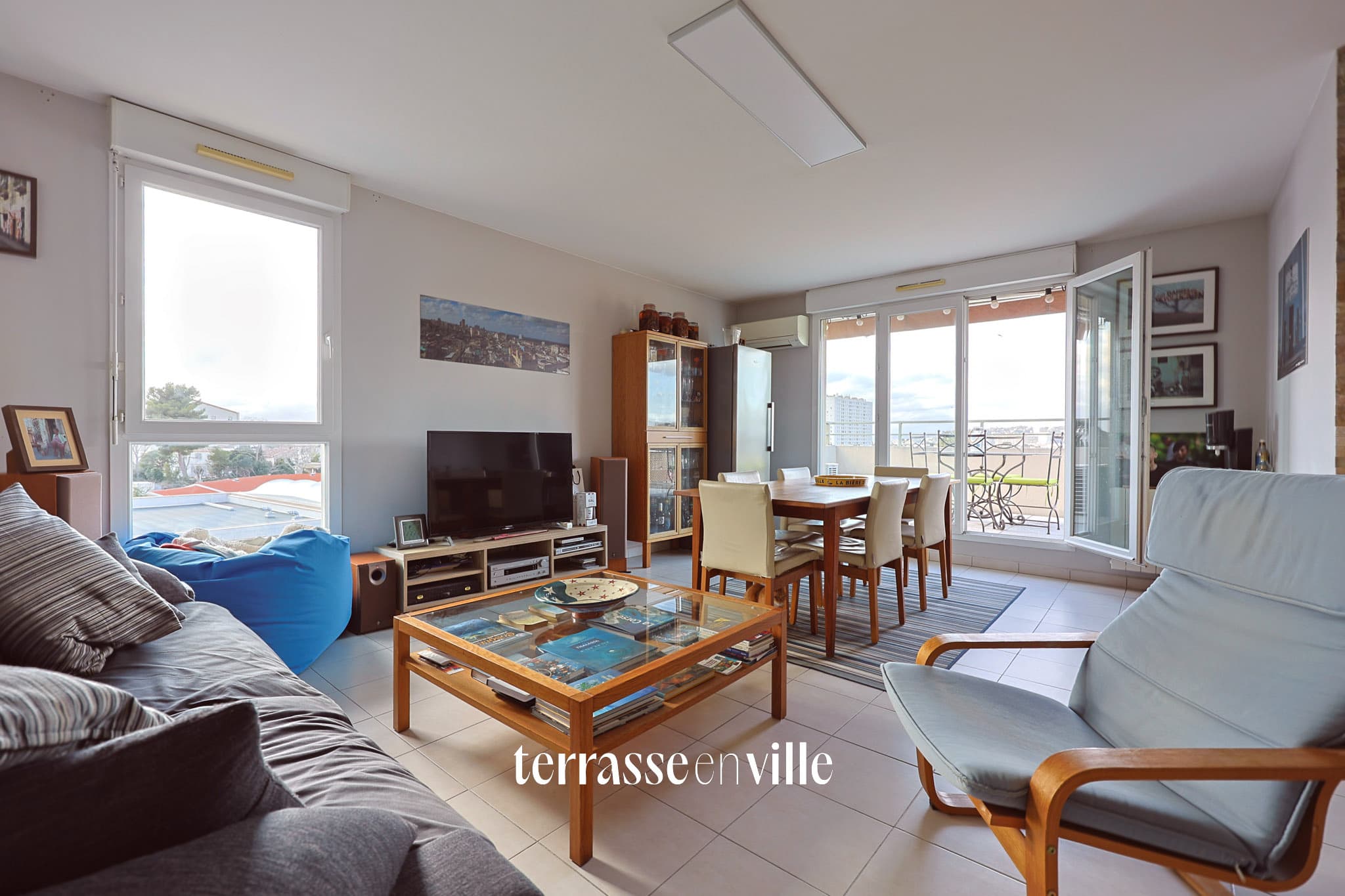EXCLUSIVITE - MAZARGUES - PENTHOUSE T3 - 73 M2 - TERRASSE - 42 M2 - 345 000 € - 5