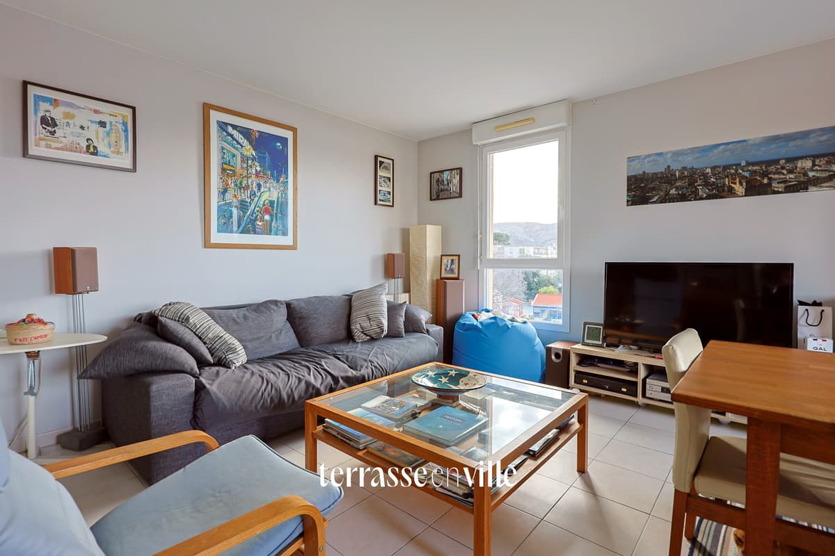 EXCLUSIVITE - MAZARGUES - PENTHOUSE T3 - 73 M2 - TERRASSE - 42 M2 - 345 000 € - 4