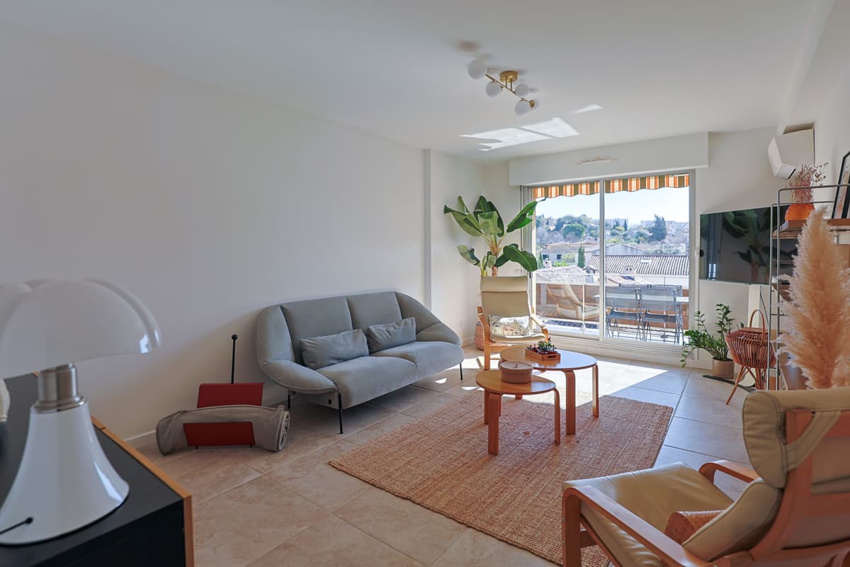 LA FOURRAGERE - APPARTEMENT T3 - 64 M2 - TERRASSE - GARAGE - CAVE - 295 000€ - 6