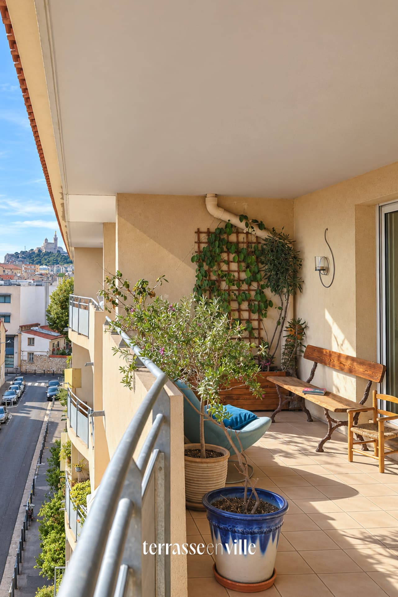 EXCLUSIVITÉ - CONCEPTION - T4 - TERRASSE - BOX - 395 000 EUROS - 5