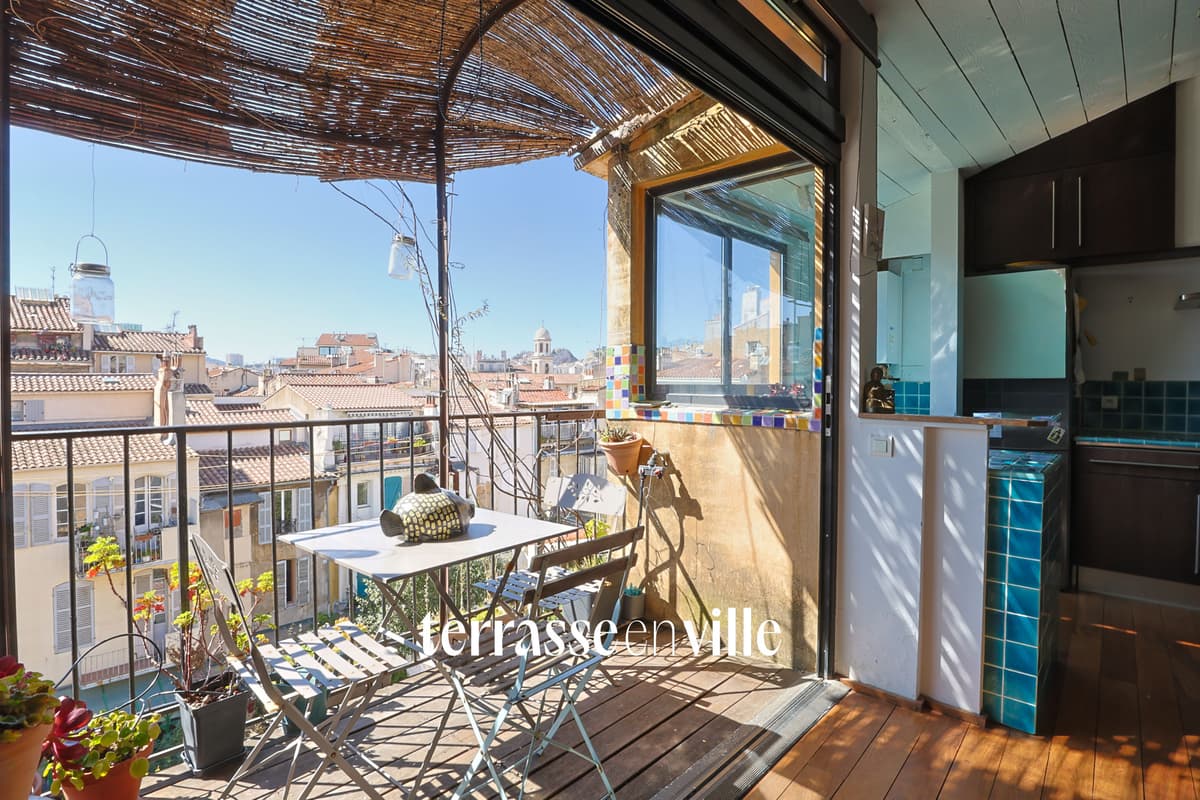 EXCLUSIVITE - NOTRE-DAME-DU-MONT - T3 - DERNIER ETAGE - TERRASSE - VUE - 390 000€ - 4