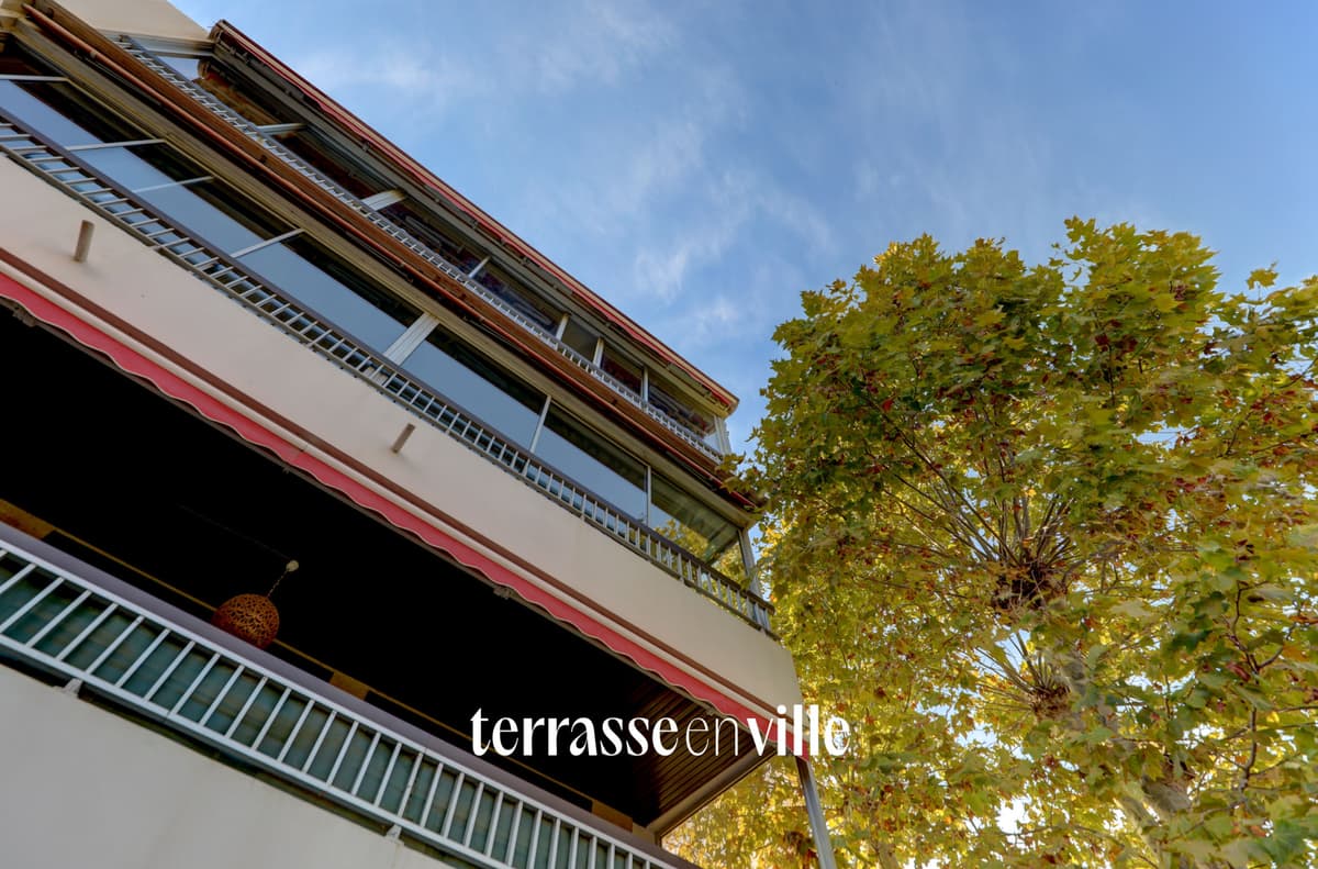 VIEILLE CHAPELLE - T4 - BALCON - TERRASSE - BOX EN SUS - 495000€ - 1