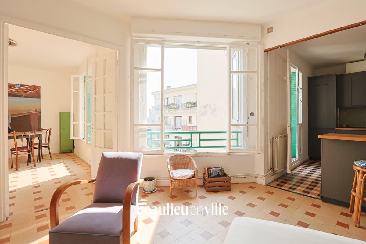 EXCLUSIVITÉ LONGCHAMP / CINQ AVENUES T4 TRAVERSANT 94 M2 LOGGIA 350 000 € - 2