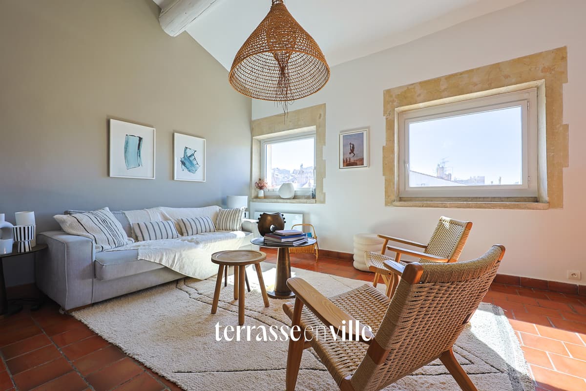 VIEUX PORT - LOFT - TROPEZIENNE - VUE - 450 000 € - 7