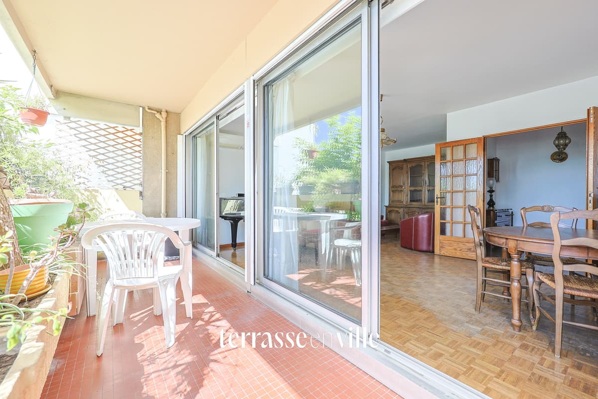 EXCLUSIVITÉ - 26 eme CENTENAIRE - T4 - 96 m2 - TERRASSE ET JARDIN 50 M2 - PARKING - 300 000 € - 1