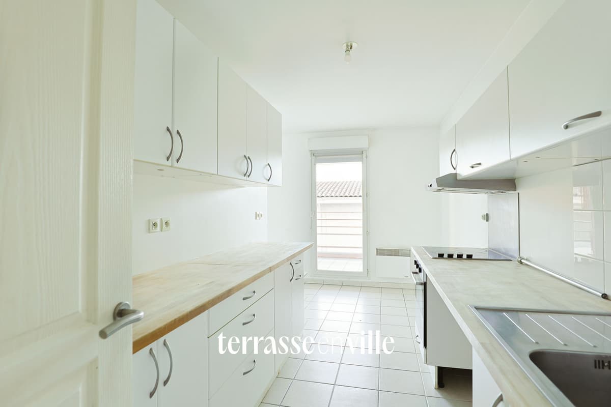BAS MONTOLIVET - T3 - TERRASSES - BOX EN SUS - 235 000€ - 2