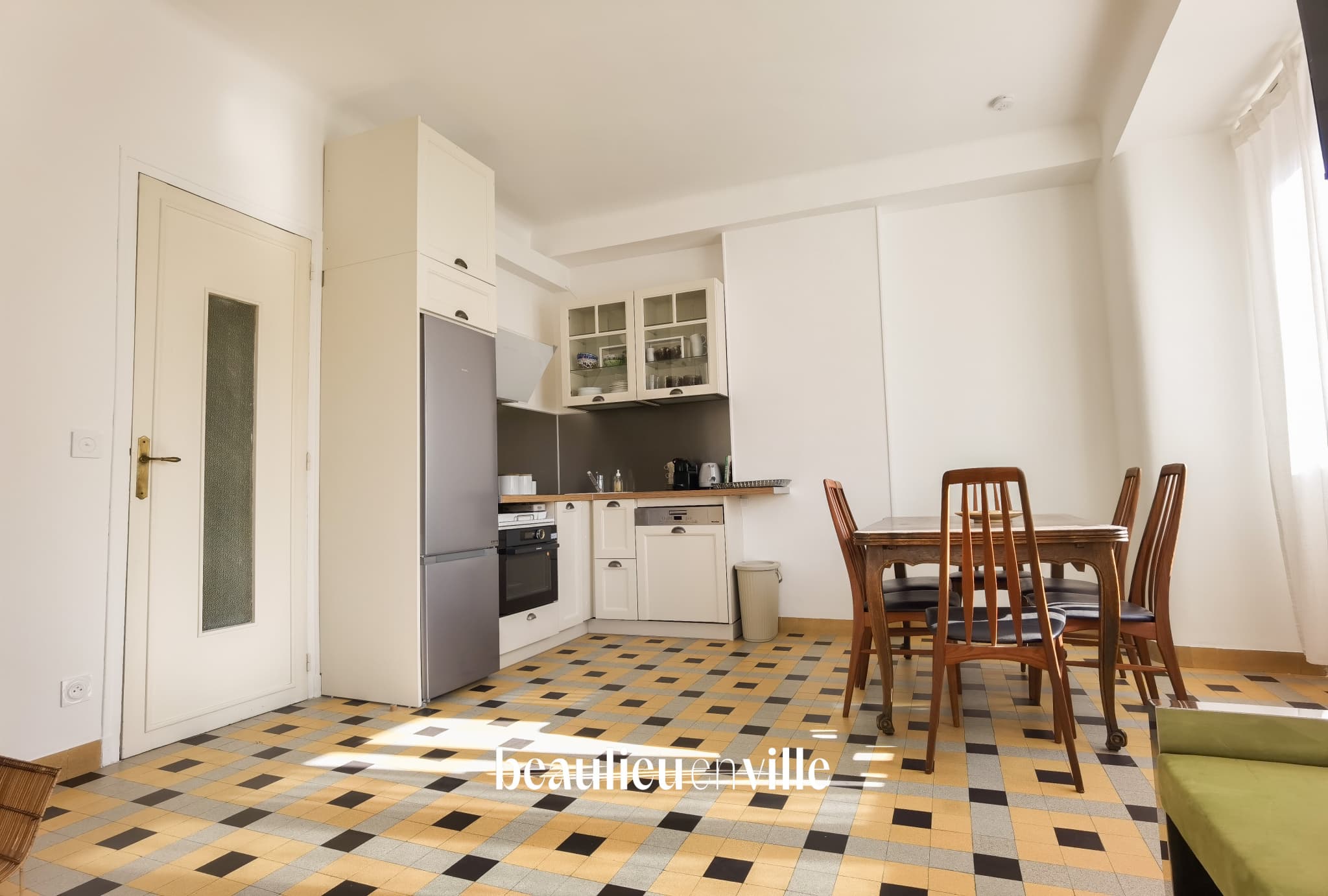 Castellane - Appartement T3 meublé rénové - 3