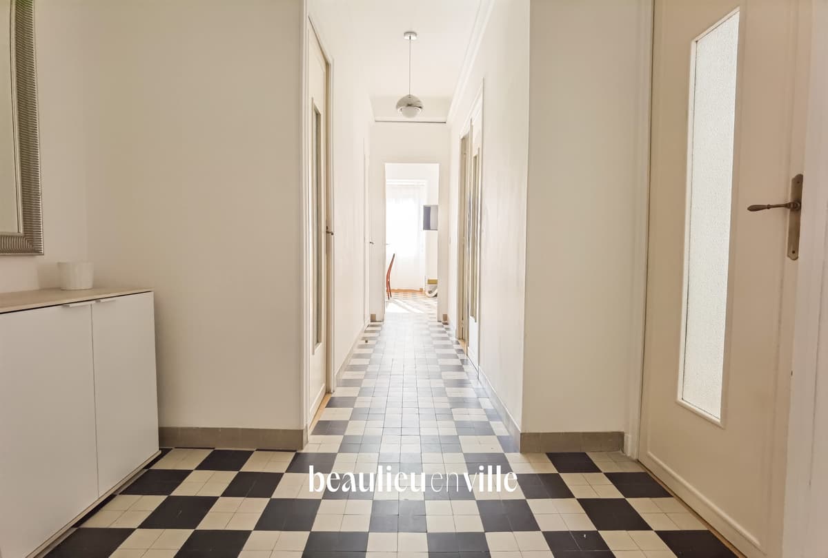 Castellane - Appartement T3 meublé rénové - 7