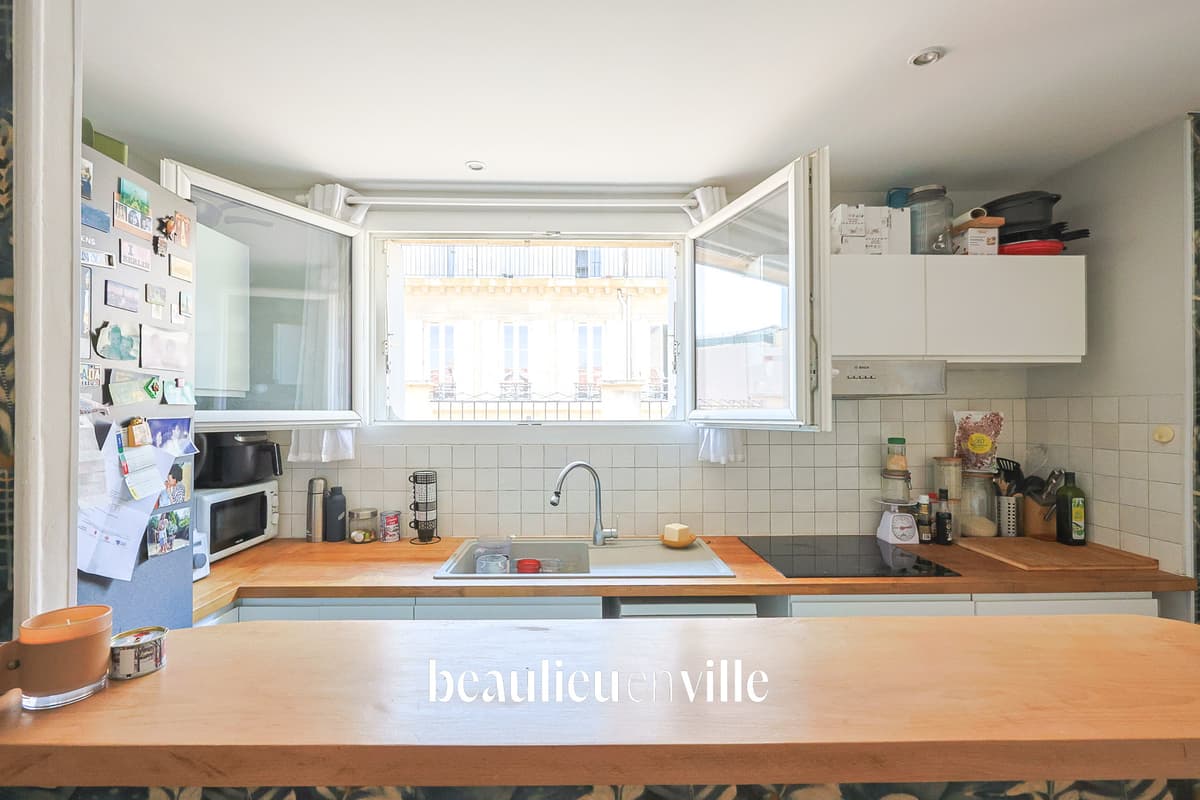 EXCLUSIVITÉ - CASTELLANE - LODI - T3 TRAVERSANT - 66 M2 - 240 000 € - 4