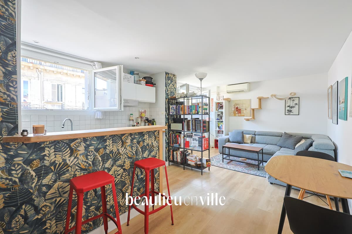 EXCLUSIVITÉ - CASTELLANE - LODI - T3 TRAVERSANT - 66 M2 - 240 000 €