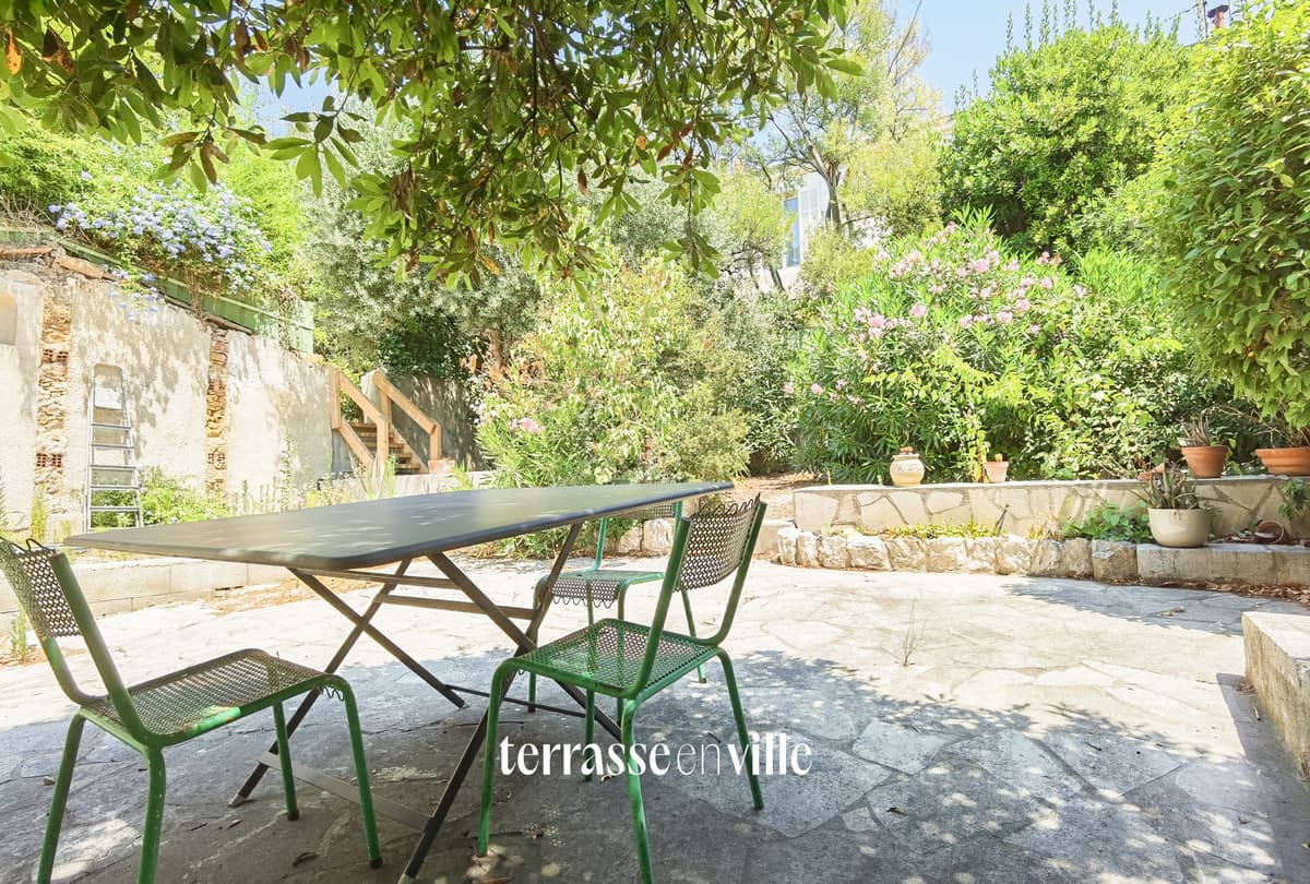 MAISON 155m2 - 4 CHAMBRES - JARDIN - 3 PARKINGS / BOX - BLANCARDE - 1