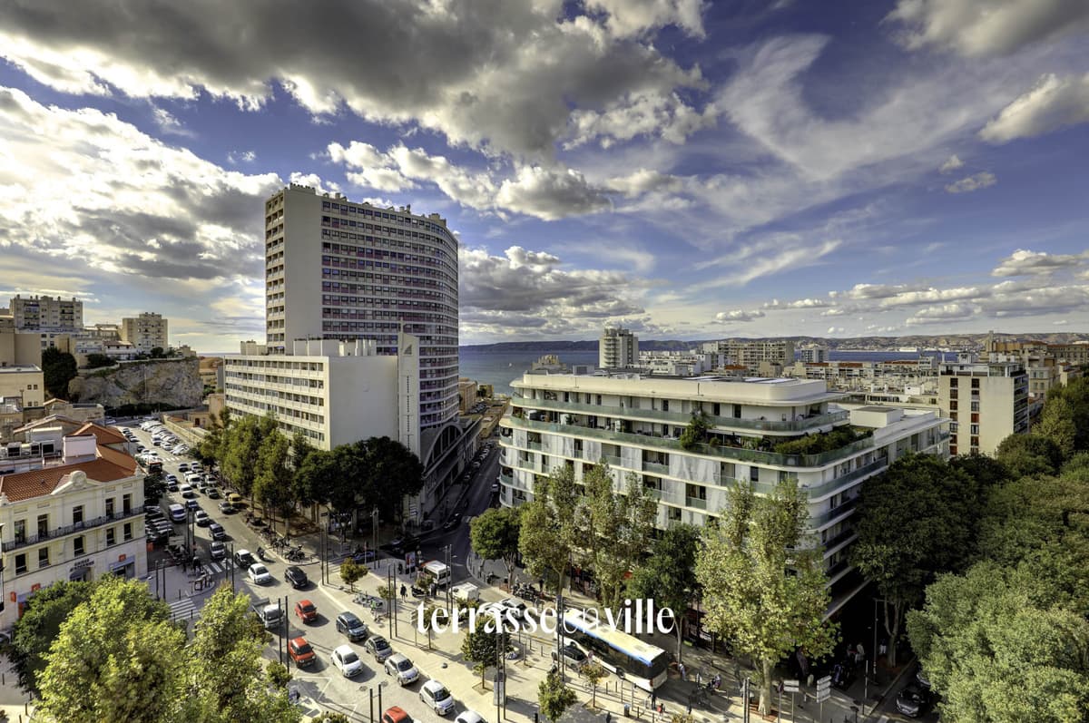 EXCLUSIVITE - CATALANS - SAINT LAMBERT - T2/3 46M2 - TERRASSE 30M2 - VUE MER - 285 000€ - 1