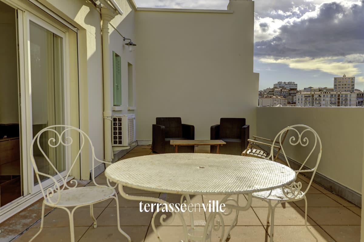 EXCLUSIVITE - CATALANS - SAINT LAMBERT - T2/3 46M2 - TERRASSE 30M2 - VUE MER - 285 000€ - 3