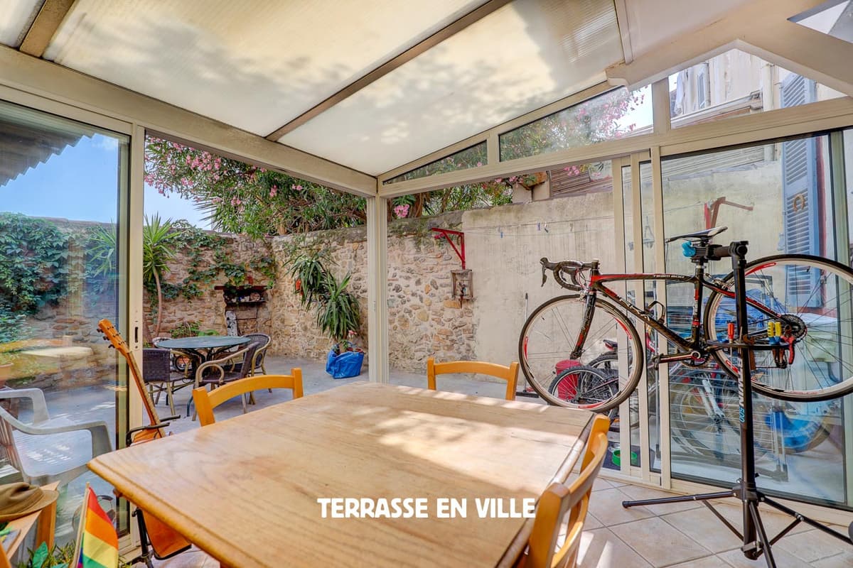 EXCLUSIVITE - CHUTES LAVIE - REZ-DE-JARDIN - 63 M2 - T2/3 - 195 000€ - 3