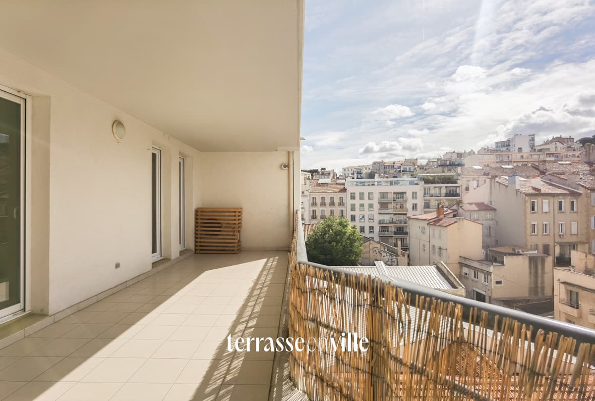 Saint Victor - T3 non meublé - Terrasse - Parking - 1680€