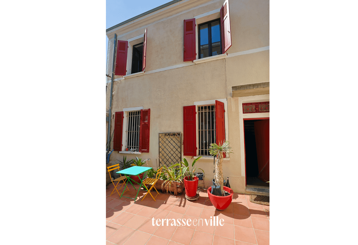 EXCLUSIVITÉ CINQ AVENUES MAISON T5/6 221 M2 - JARDIN - BOX DOUBLE - 849 000 € - 6