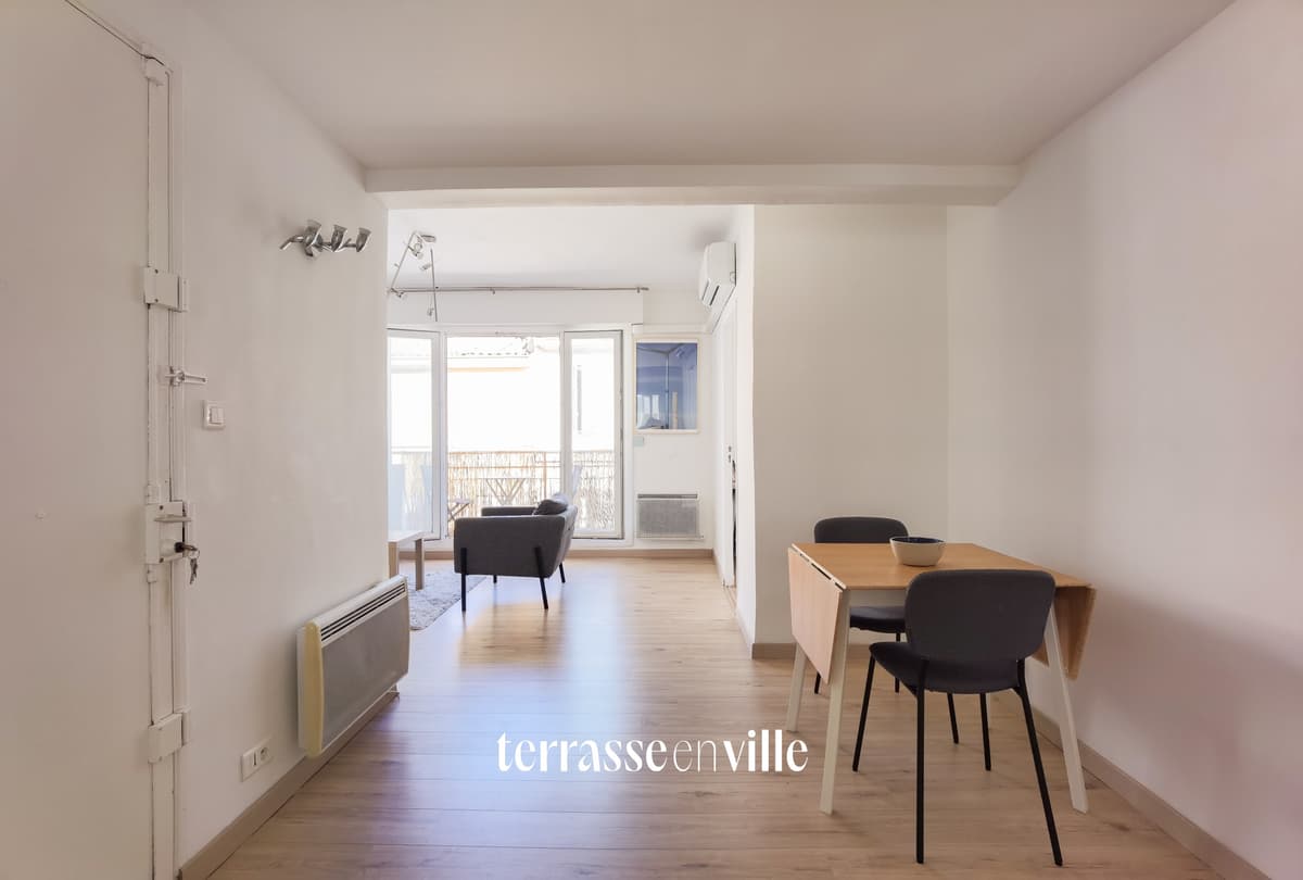 T3 - MEUBLÉ - CAMAS - 1230€ - 5