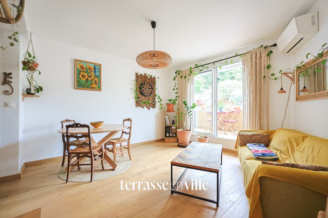SOUS PROMESSE -EXCLUSIVITÉ - VALLON DES AUFFES - T3 - BALCON - 400 000€