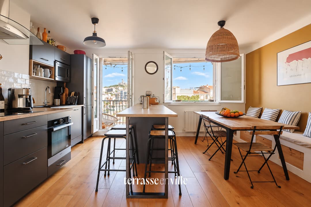 SOUS OFFRE - SAMATAN - T4 TRAVERSANT - VUE EXCEPTIONNELLE - PARKING - 550000 €