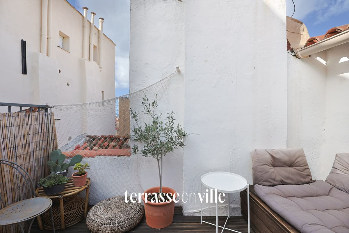 EXCLUSIVITE -LE PANIER - 33M2 -T2 - DERNIER ETAGE - TERRASSES - 250 000 € - 2