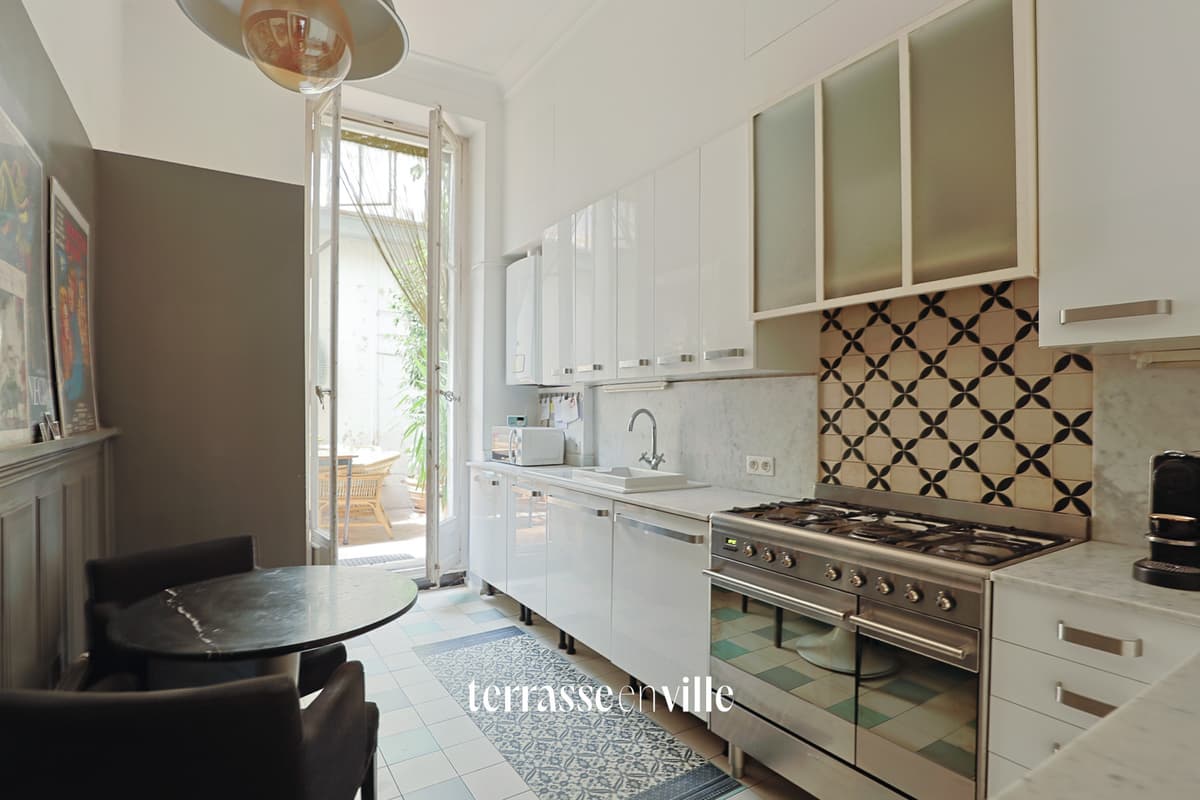 EXCLUSIVITE - LES REFORMES - 132M2 - T4 - TERRASSE - 26M2 - CHAMBRES DE SERVICES - 500 000 € - 5