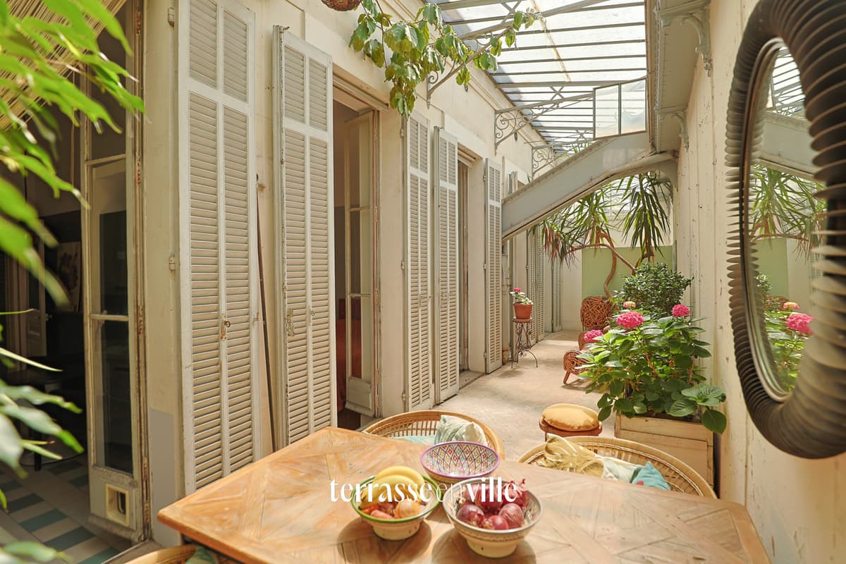 EXCLUSIVITE - LES REFORMES - 132M2 - T4 - TERRASSE - 26M2 - CHAMBRES DE SERVICES - 500 000 €