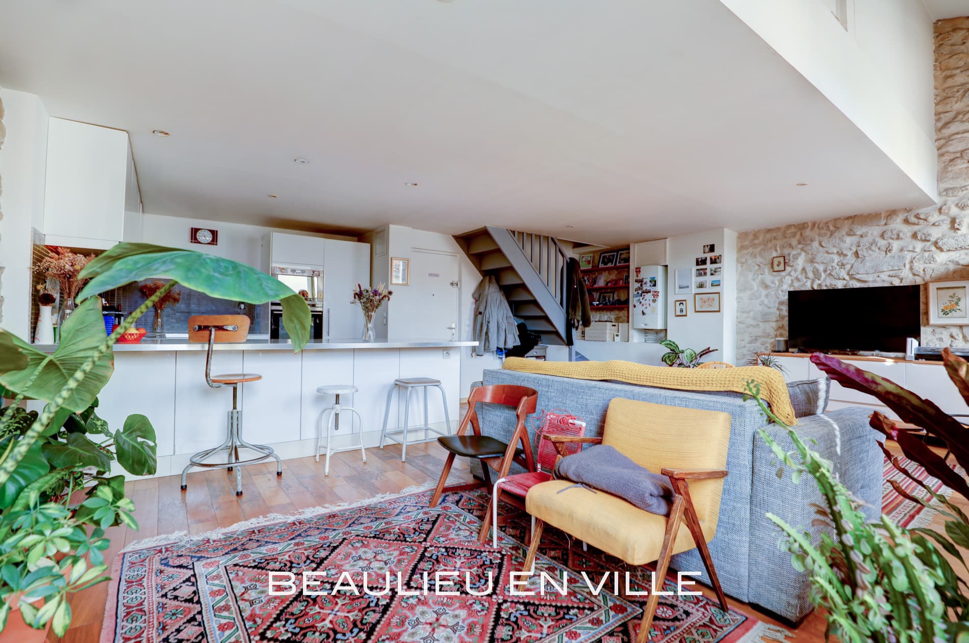 EXCLUSIVITÉ- CHAVE - DUPLEX- T3- 250 000 € - 2
