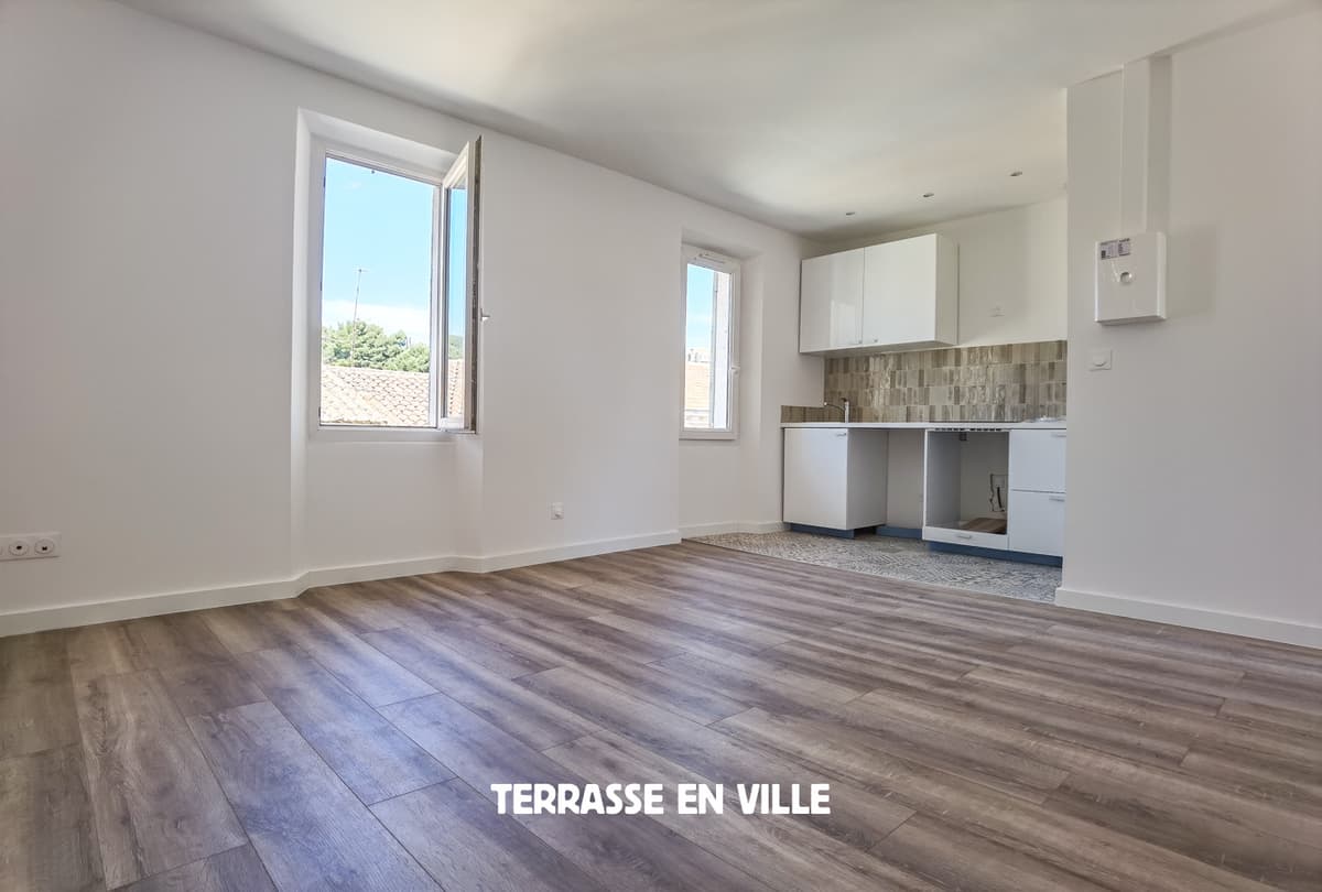 13016 - SAINT ANDRÉ - T2 - 685 € - 1