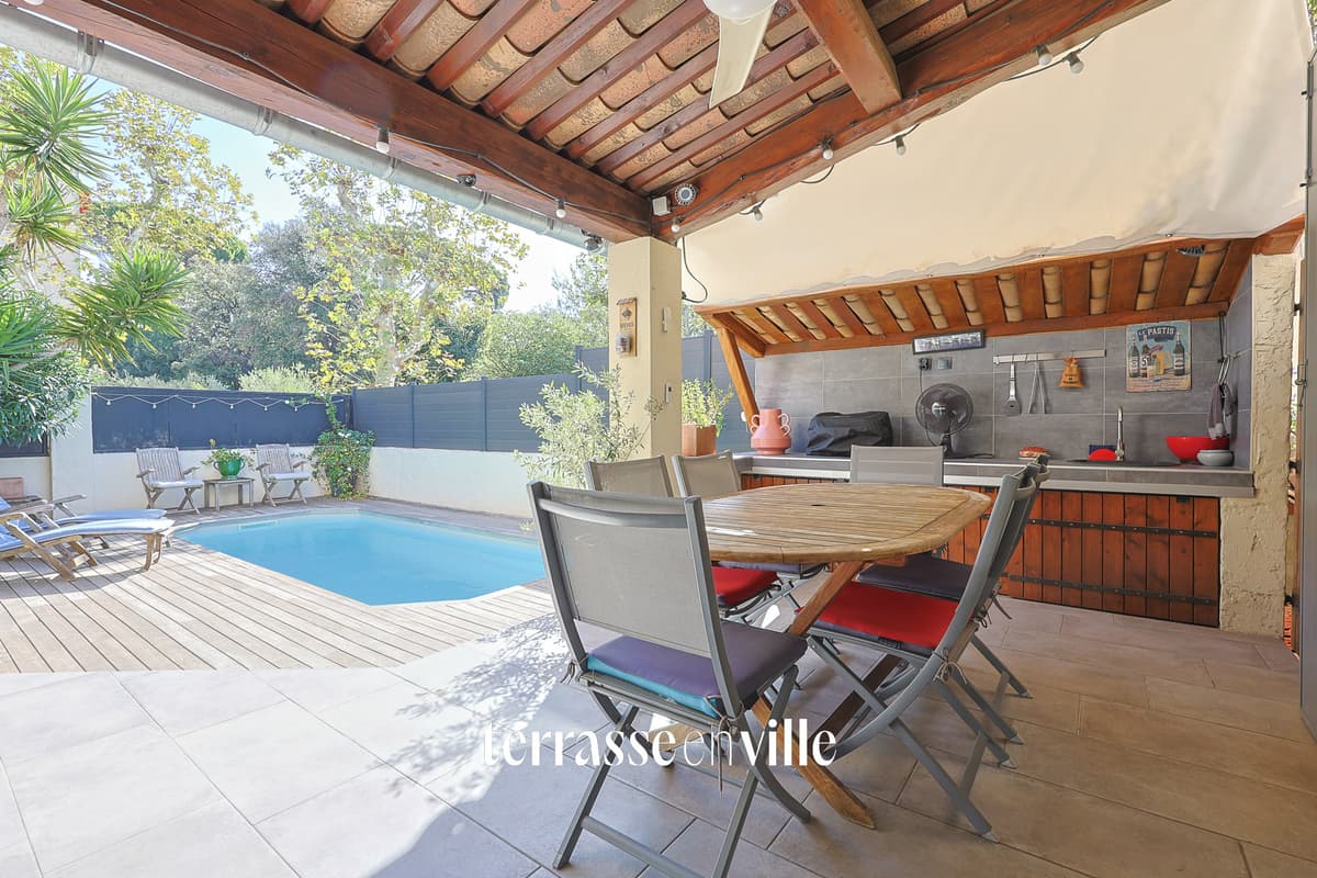 EXCLUSIVITÉ - SAINTE MARGUERITE - MAISON T6 - PISCINE - GARAGE - 695 000 EUROS - 4