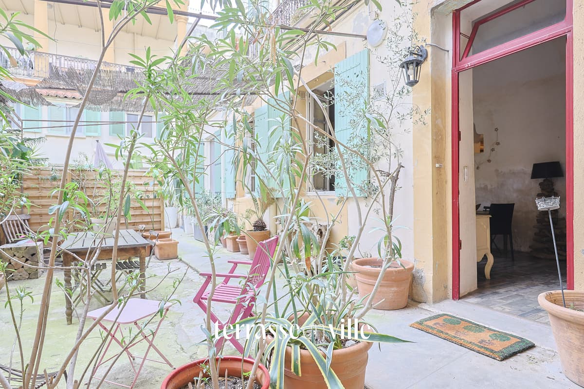 EXCLUSIVITE - ROUCAS BLANC - T2/3 - TERRASSE - 170 000€ - 3