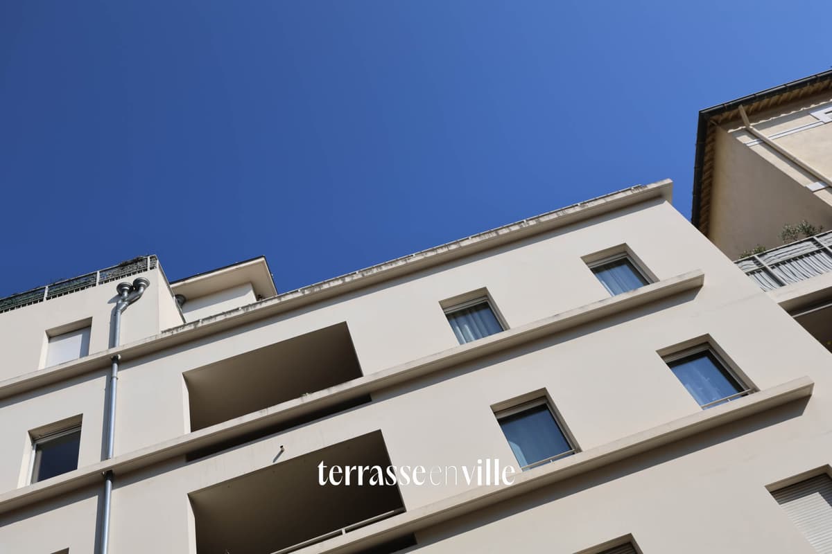 VENDU - LES CHARTREUX 13004 - APPARTEMENT T3 - 71M2 - TERRASSE - GARAGE - 273 000€ - 7