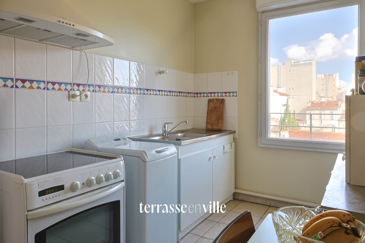 VENDU - LES CHARTREUX 13004 - APPARTEMENT T3 - 71M2 - TERRASSE - GARAGE - 273 000€ - 4