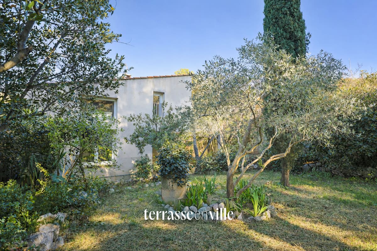 LA PANOUSE - MAISON - 175M2 - JARDIN - GARAGE - 799 000€ - 2