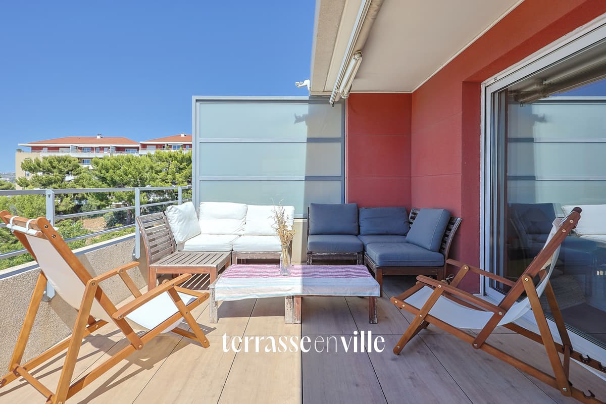 EXCLUSIVITÉ - SAINT-BARTHELEMY - T4 - DERNIER ÉTAGE - TERRASSES - VUE MER - PISCINE - 2 PARKINGS - 400 000 € - 4
