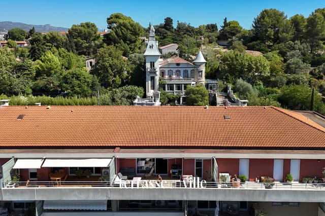 EXCLUSIVITÉ - SAINT-BARTHELEMY - T4 - DERNIER ÉTAGE - TERRASSES - VUE MER - PISCINE - 2 PARKINGS - 400 000 €