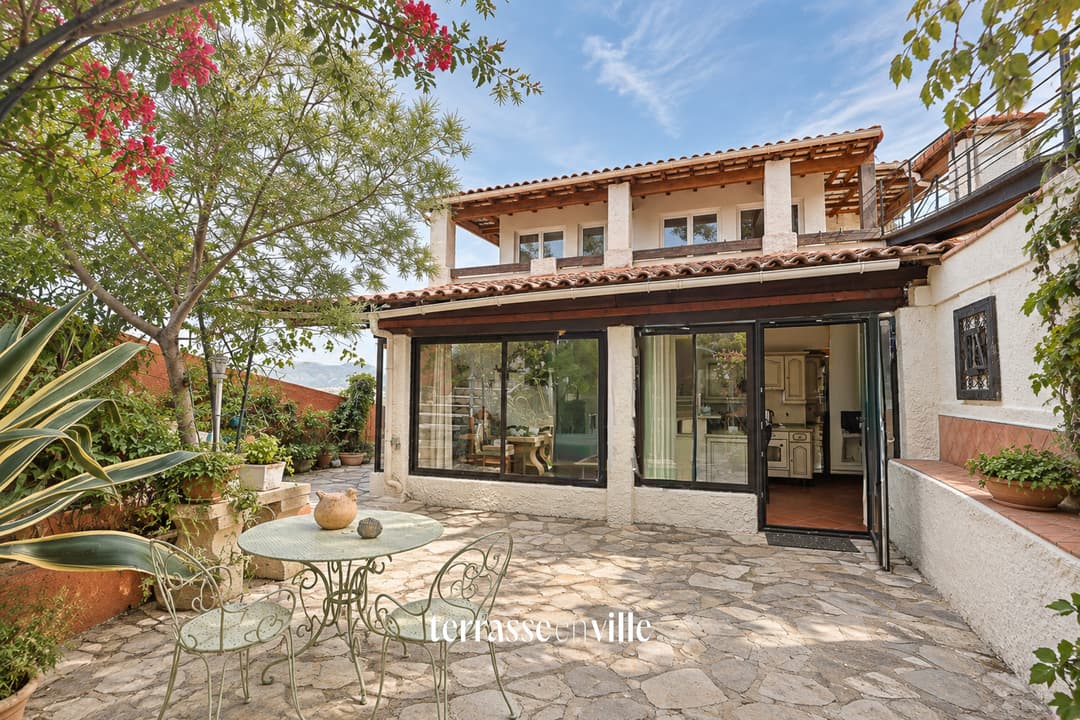 LA PENNE SUR HUVEAUNE - MAISON - T6 - JARDIN - VUE - 495 000€