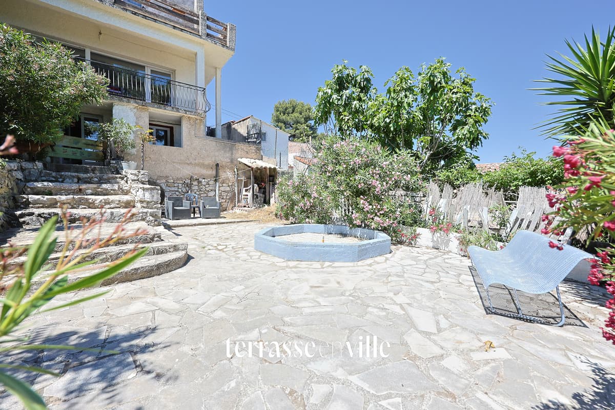 LA MILLIERE - MAISON - T6 - JARDIN - VUE - 495 000€ - 3