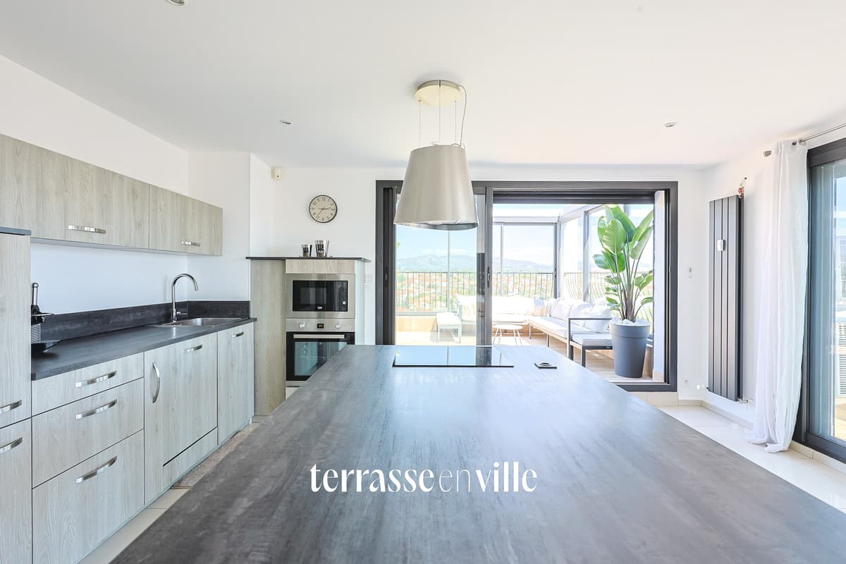 LA FOURRAGERE - ROOFTOP - T4 - 134 M2 - TERRASSE 36 M2 - 715 000€ - 5