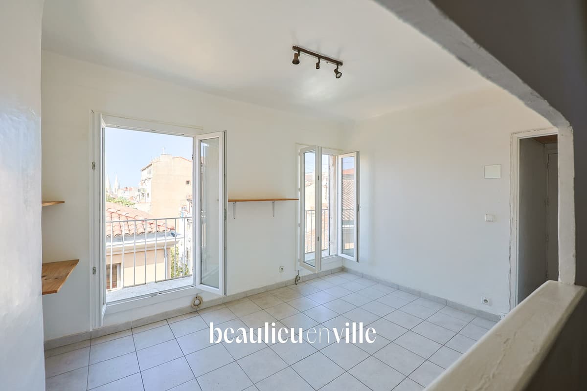 13004 - CINQ AVENUES /REFORMES - 25 m2 - BALCON - 95 000€ - 1