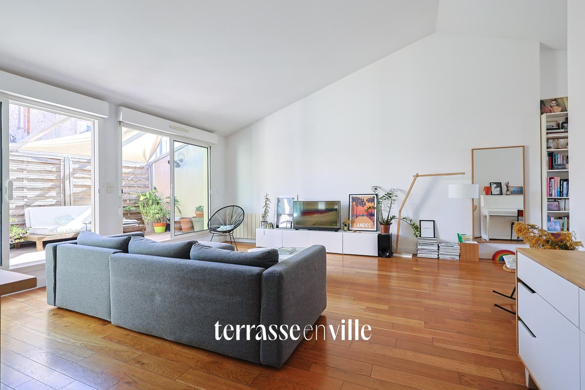 EXCLUSIVITE - VAUBAN - T4 - TERRASSE - VUE NOTRE DAME DE LA GARDE - BOX - 645 000 € - 3