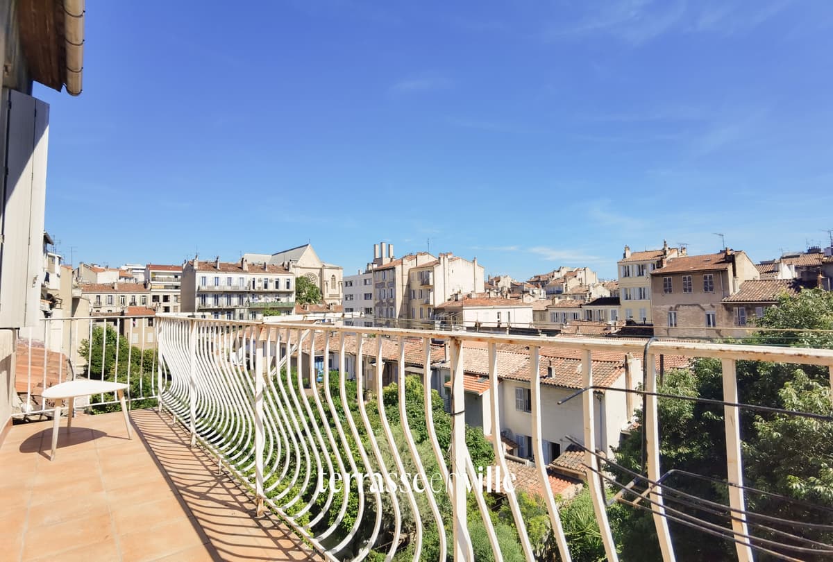 13005 - Camas - T3 non meublé - Grande terrasse - 1300€ - 2