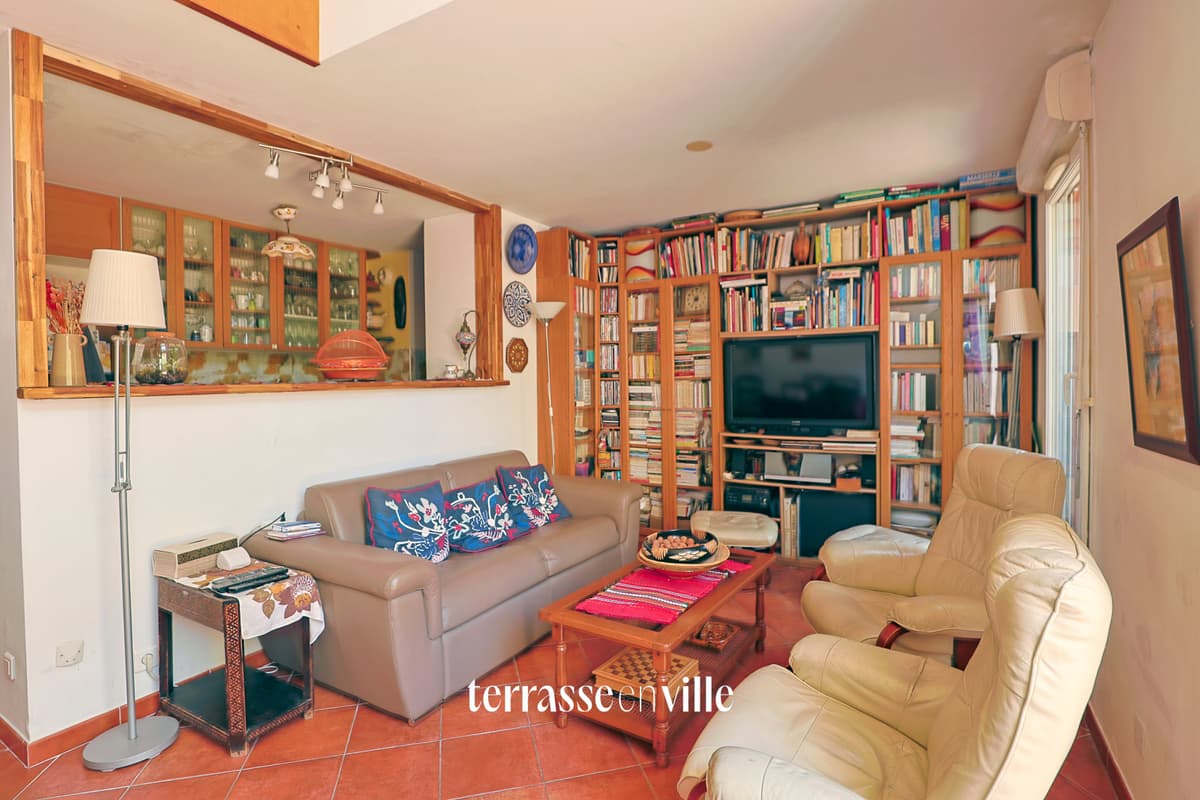 EXCLUSIVITE - CARRE D’OR - T4 DUPLEX - 84 M2 - TERRASSE - 42 M2 - DOUBLE BOX - 450 000 € - 5