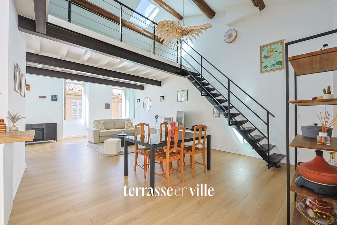 EXCLUSIVITÉ - LA BLANCARDE 13004 - MAISON - 140M2 - TERRASSE 17M2 - 420 000€