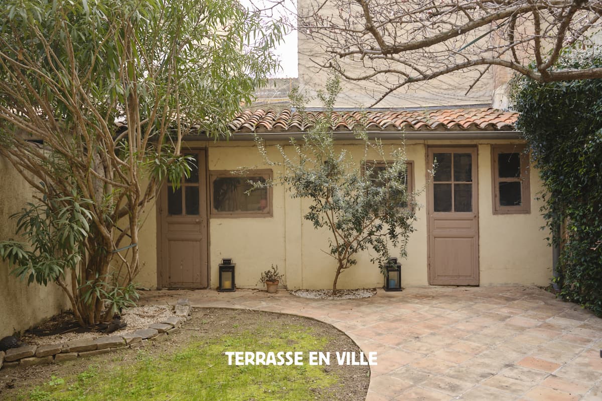 EXCLUSIVITÉ - SEBASTOPOL - T4 - DUPLEX - REZ-DE-JARDIN - 145m2 - 560 000€ - 1