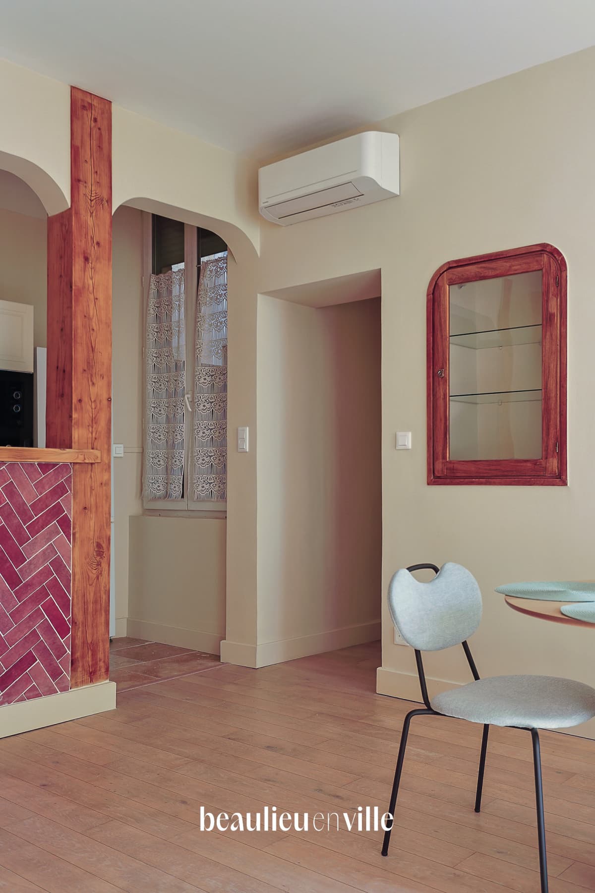 CASTELLANE - T3- 65 M2 - 280 000 € - 3