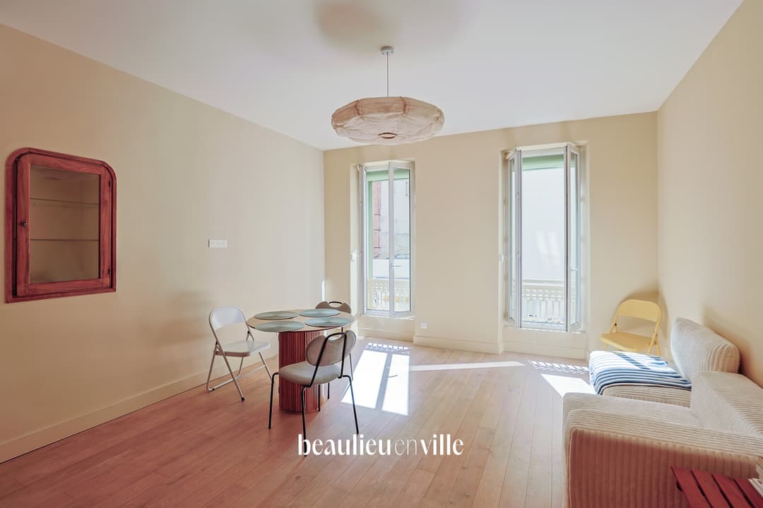SOUS OFFRE - CASTELLANE - T3- 65 M2 - 280 000 €