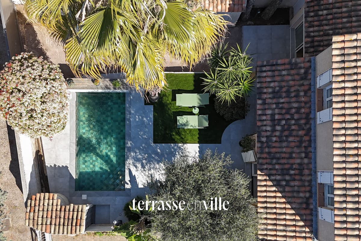EXCLUSIVITÉ - VIEILLE CHAPELLE - PISCINE - 1 050 000 € - 3