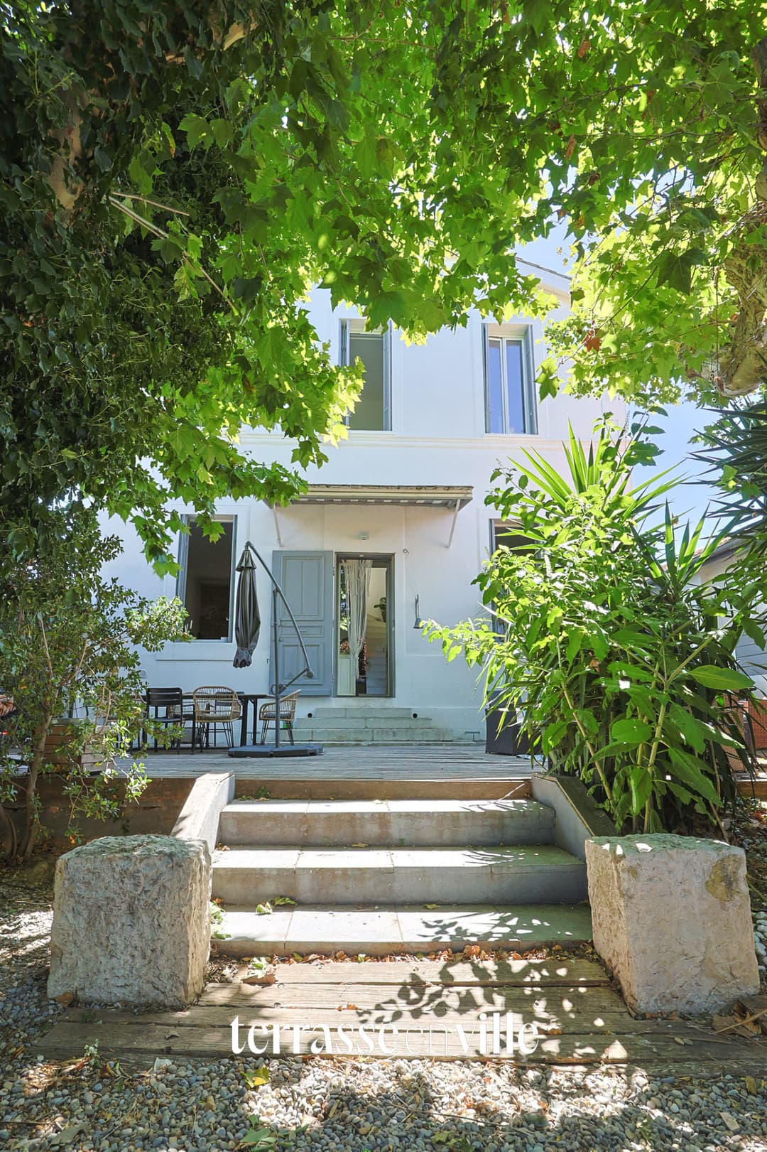 EXCLUSIVITE - SAINTE MARTHE - BASTIDE - T5 - 100M2 - DEPENDANCE 20 M2 - JARDIN - 440 000 €