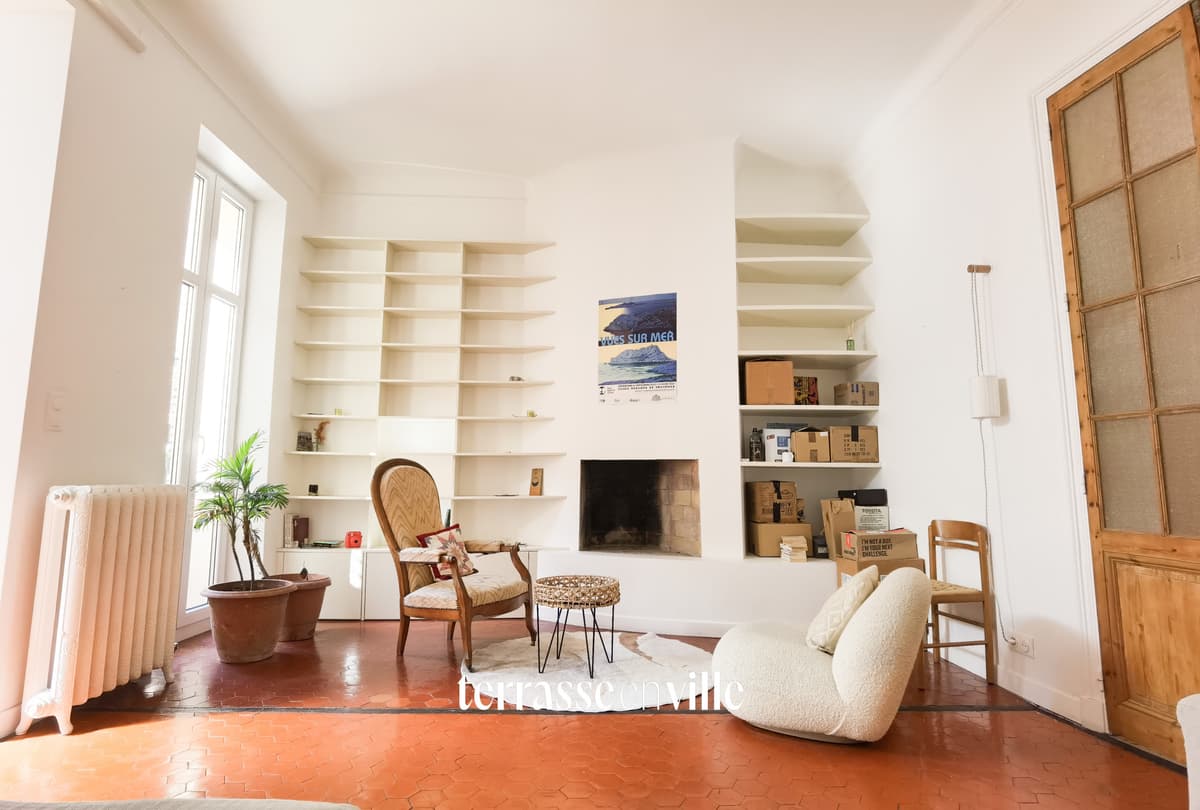Réformés - T3/4 meublé - Terrasse - 1600€ - 4